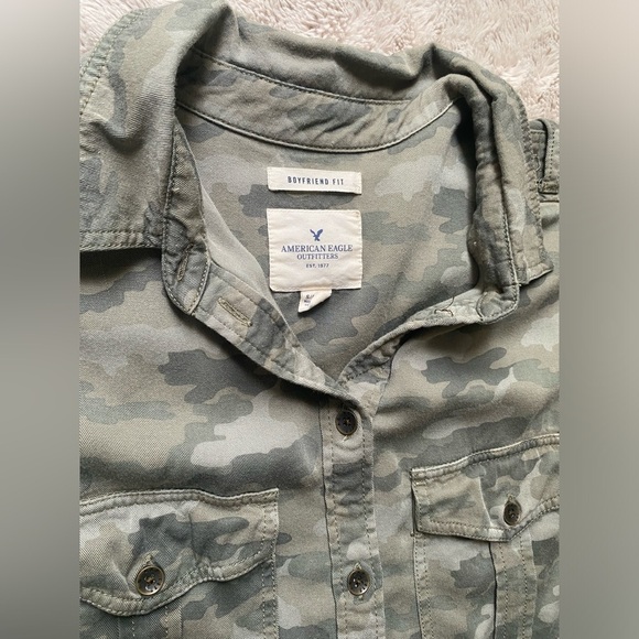 American Eagle Boyfriend Fit Camo Shirt - Picture 2 of 7
